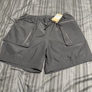Nike Tech Super Lightweight Cargo Shorts Black HJ2946-010 Men’s Size Medium NWT
